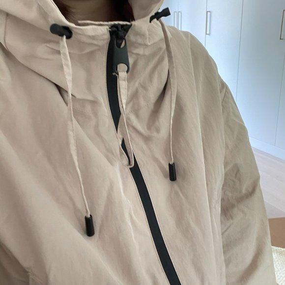 Zara Technical Rain Coat - Picture 4 of 9